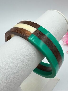 Vintage Lucite Wood Mod Colorblock Bangle Bracelet Teal Cream Brown 7 3/4” Wrist